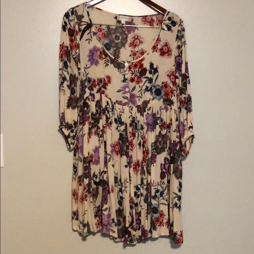 Altar’d State floral tunic